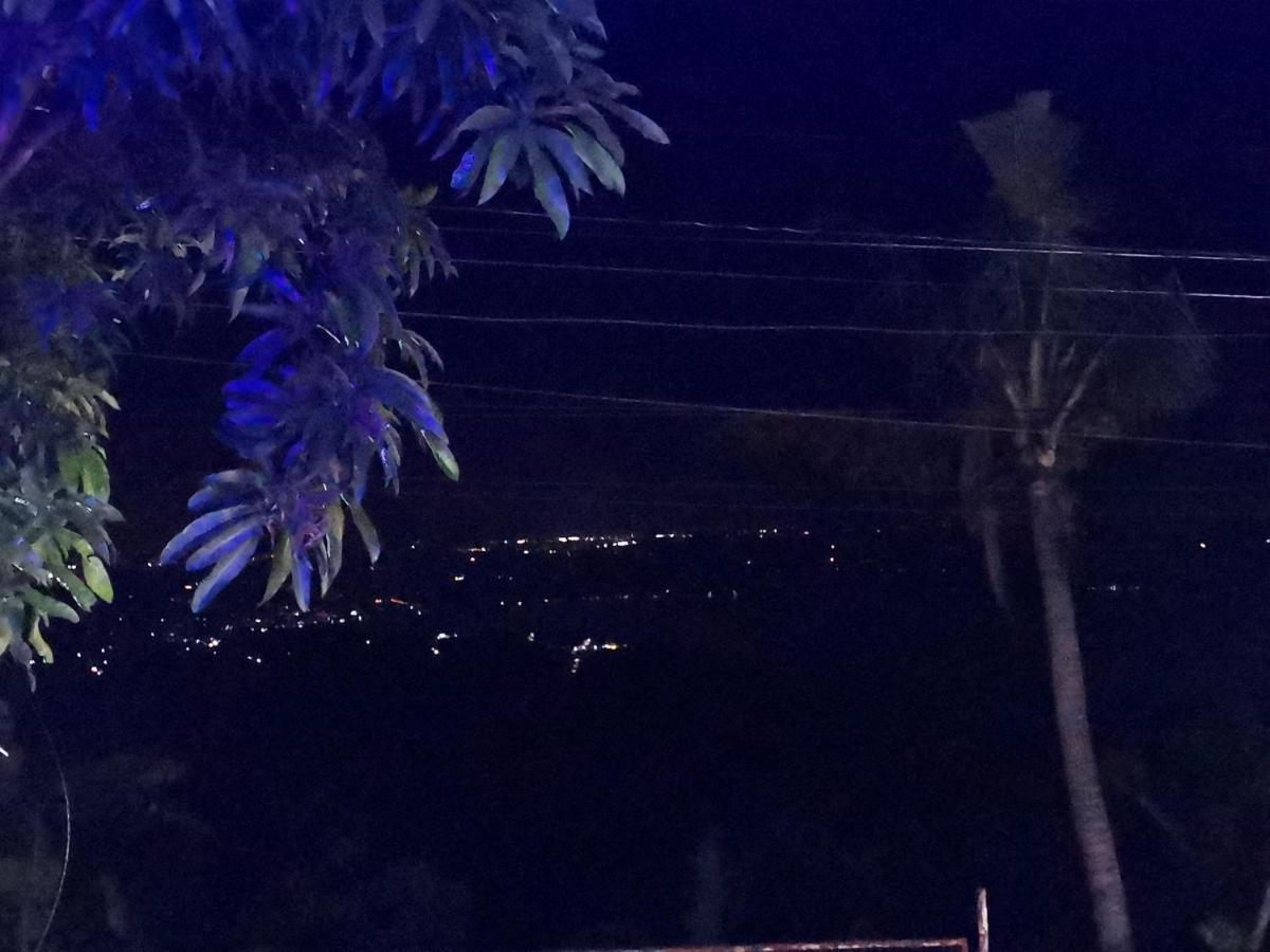 Country Bug Inn Tagaytay City Kültér fotó