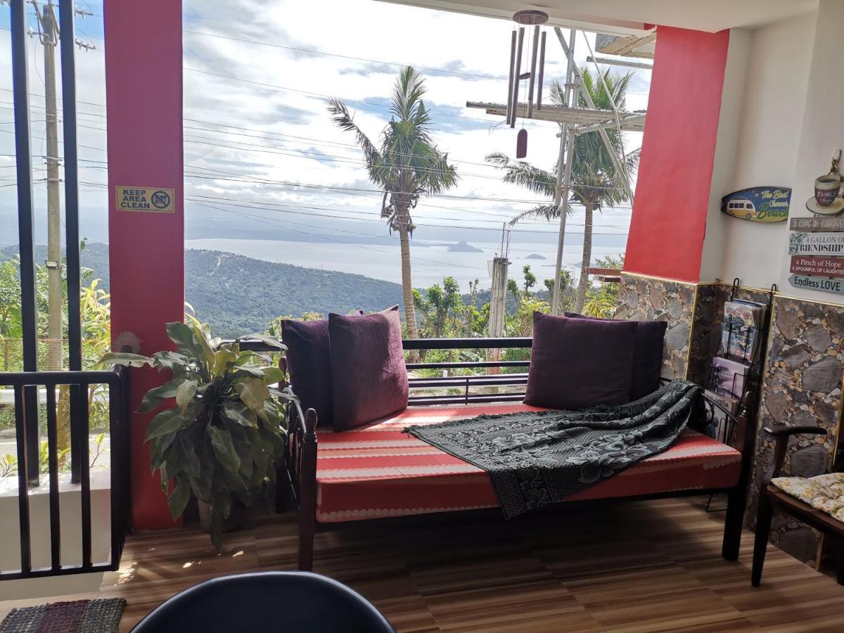 Country Bug Inn Tagaytay City Kültér fotó