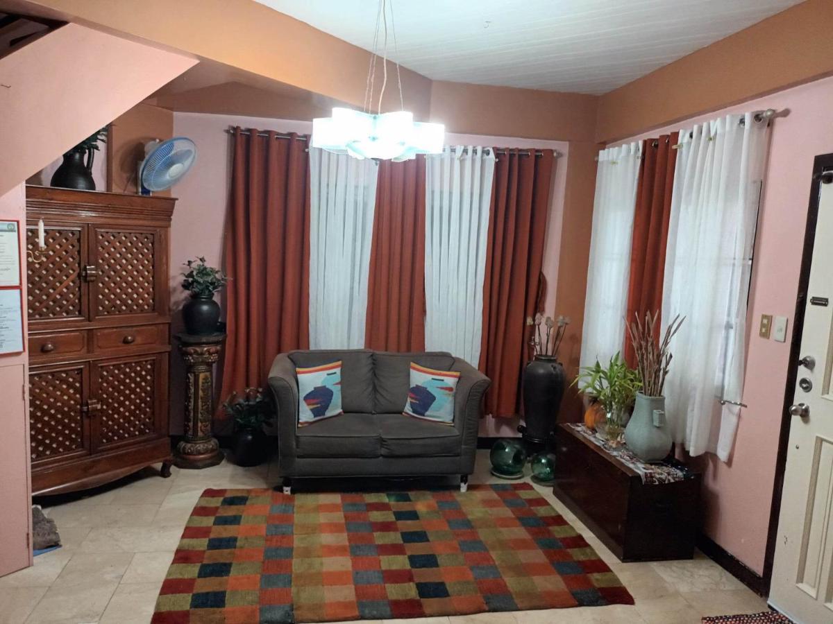 Country Bug Inn Tagaytay City Kültér fotó