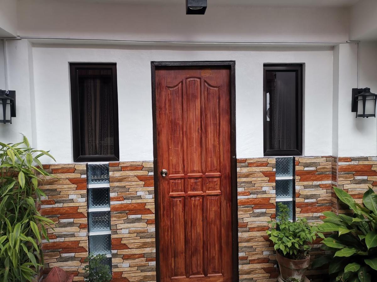 Country Bug Inn Tagaytay City Kültér fotó
